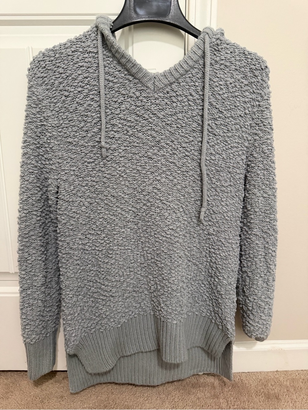 GreenTea Women’s  Light Gray V-Neck Hoodie Sweater